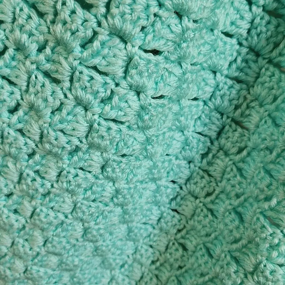 Handmade Aqua Baby Blanket 32 X 31 Bedding Baby Shower Newborn Comfy Colorful‎